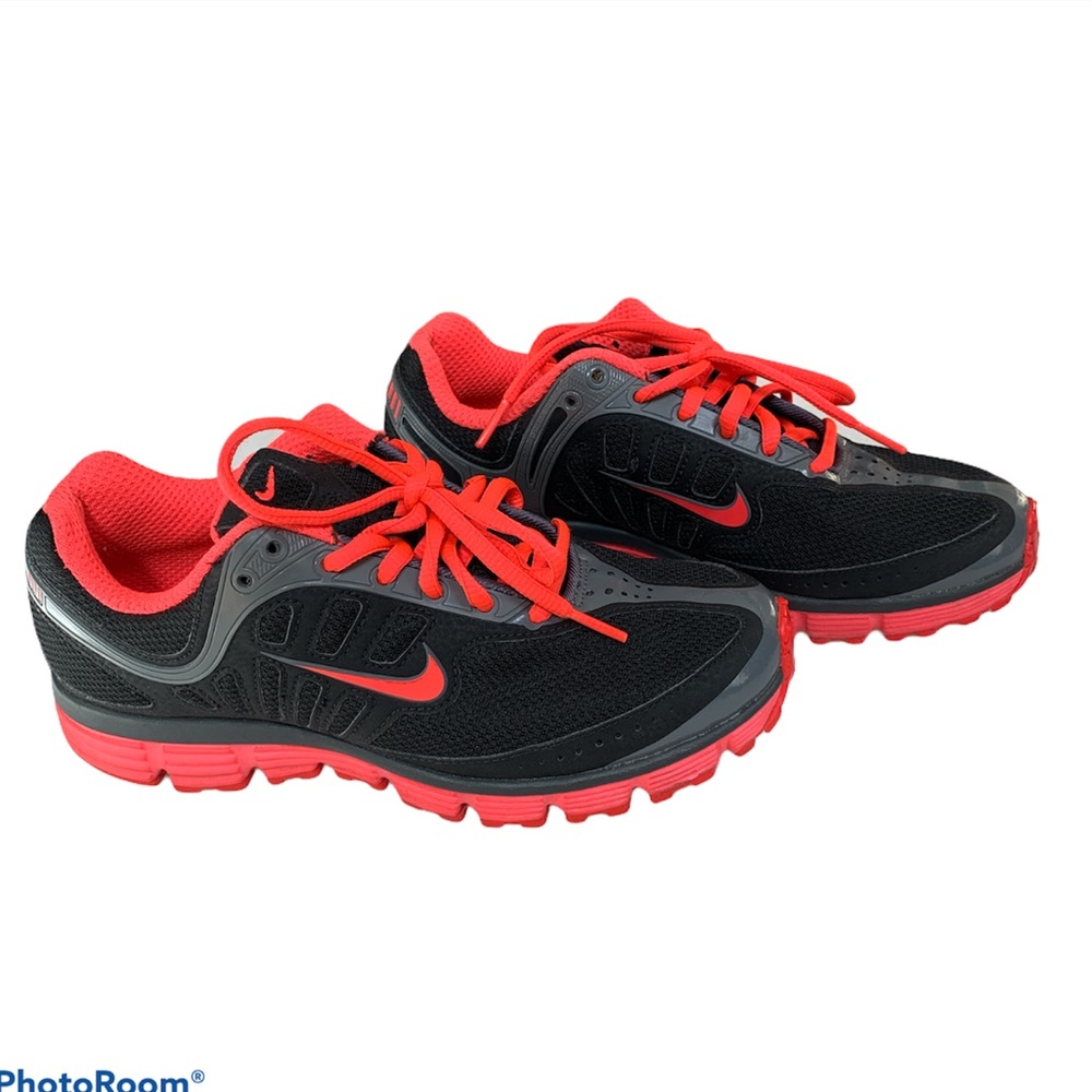 Nike Inspire Dual Fusion Womens Sneakers size 7